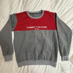 Tommy Hilfiger Womens Large Crewneck Sweatshirt 90s Long Sleeve Shirt Vintage